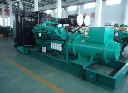 邓州800kw康明斯柴油发电机组